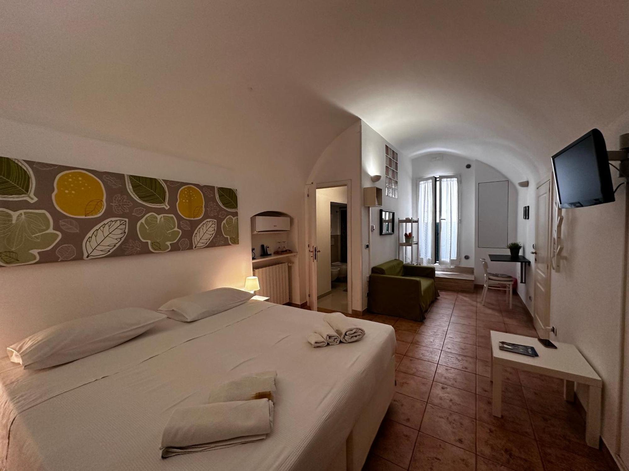 La Torre E Il Mare Rooms By Sthey Монополі Екстер'єр фото